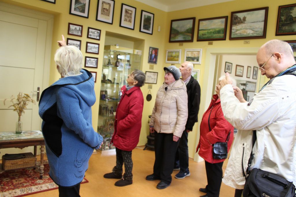 Výlet -muzeum přírody - zámeček Tři trubky